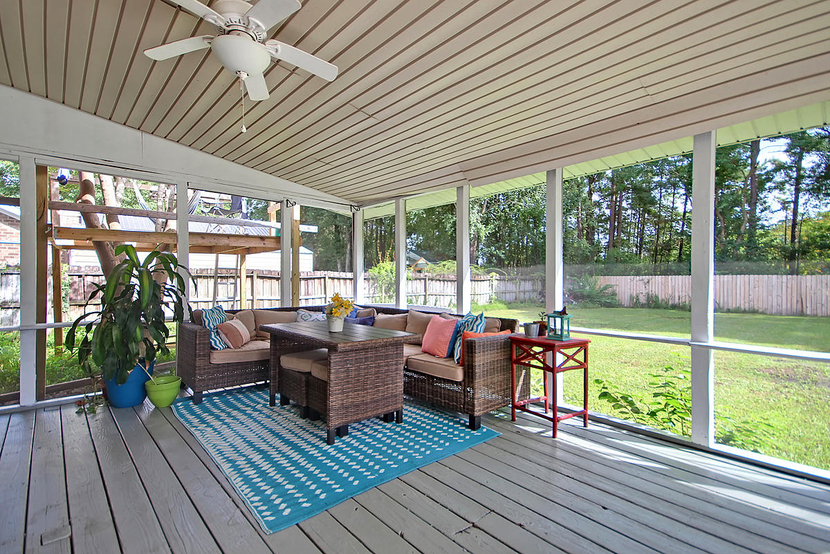615 Longleaf Road Summerville, SC 29486 - Photo 23 of 30 CREM_615 Longleaf_018