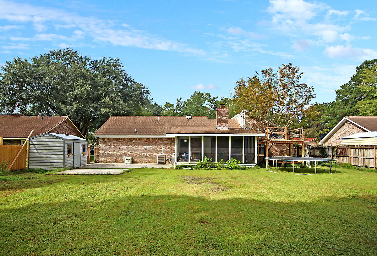 615 Longleaf Road Summerville, SC 29486 - Photo 26 of 30 CREM_615 Longleaf_024
