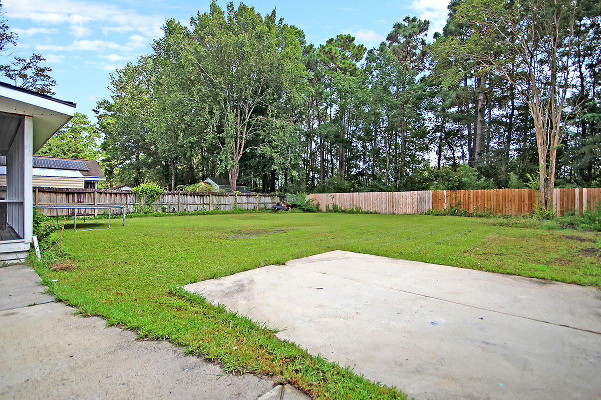 615 Longleaf Road Summerville, SC 29486 - Photo 28 of 30 CREM_615 Longleaf_021