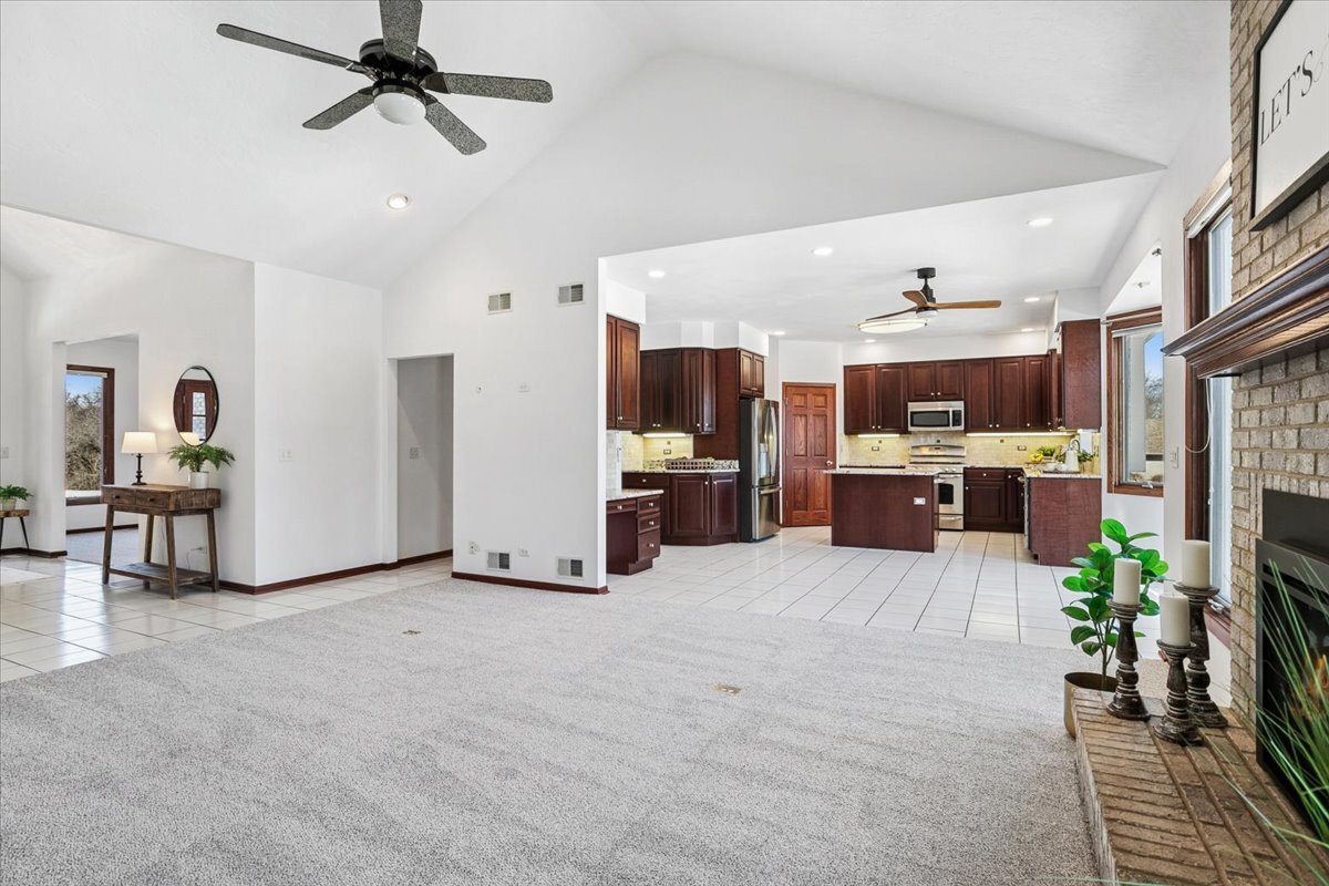 13109 West Chaplin Street Wadsworth, IL 60083 - Photo 10 of 26