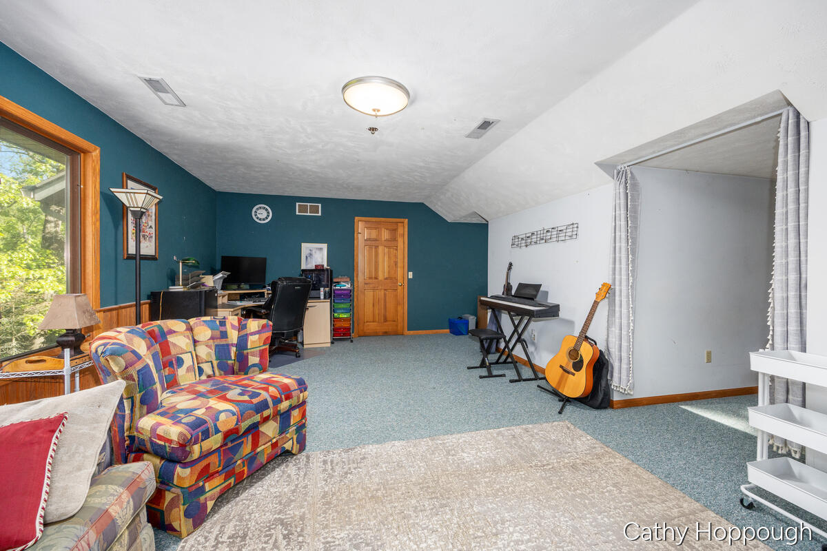 470 Caroline Street Ionia, MI 48846 - Photo 34 of 69 470-Caroline_034