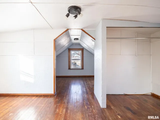 $49,900 | 606 East Shore Drive, Pekin, IL 61554