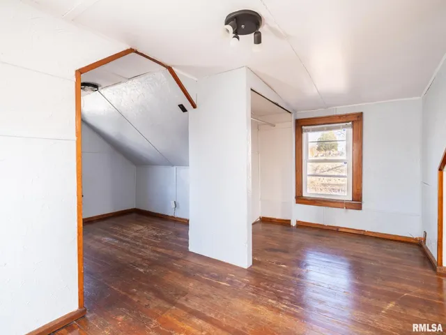 $49,900 | 606 East Shore Drive, Pekin, IL 61554