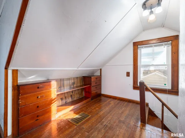 $49,900 | 606 East Shore Drive, Pekin, IL 61554