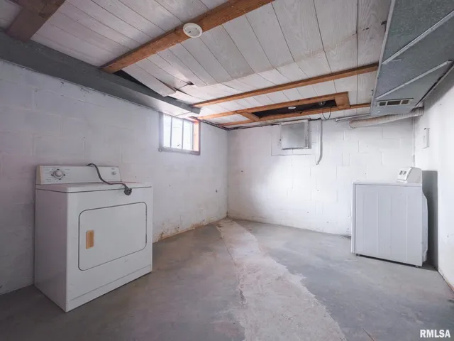 $49,900 | 606 East Shore Drive, Pekin, IL 61554