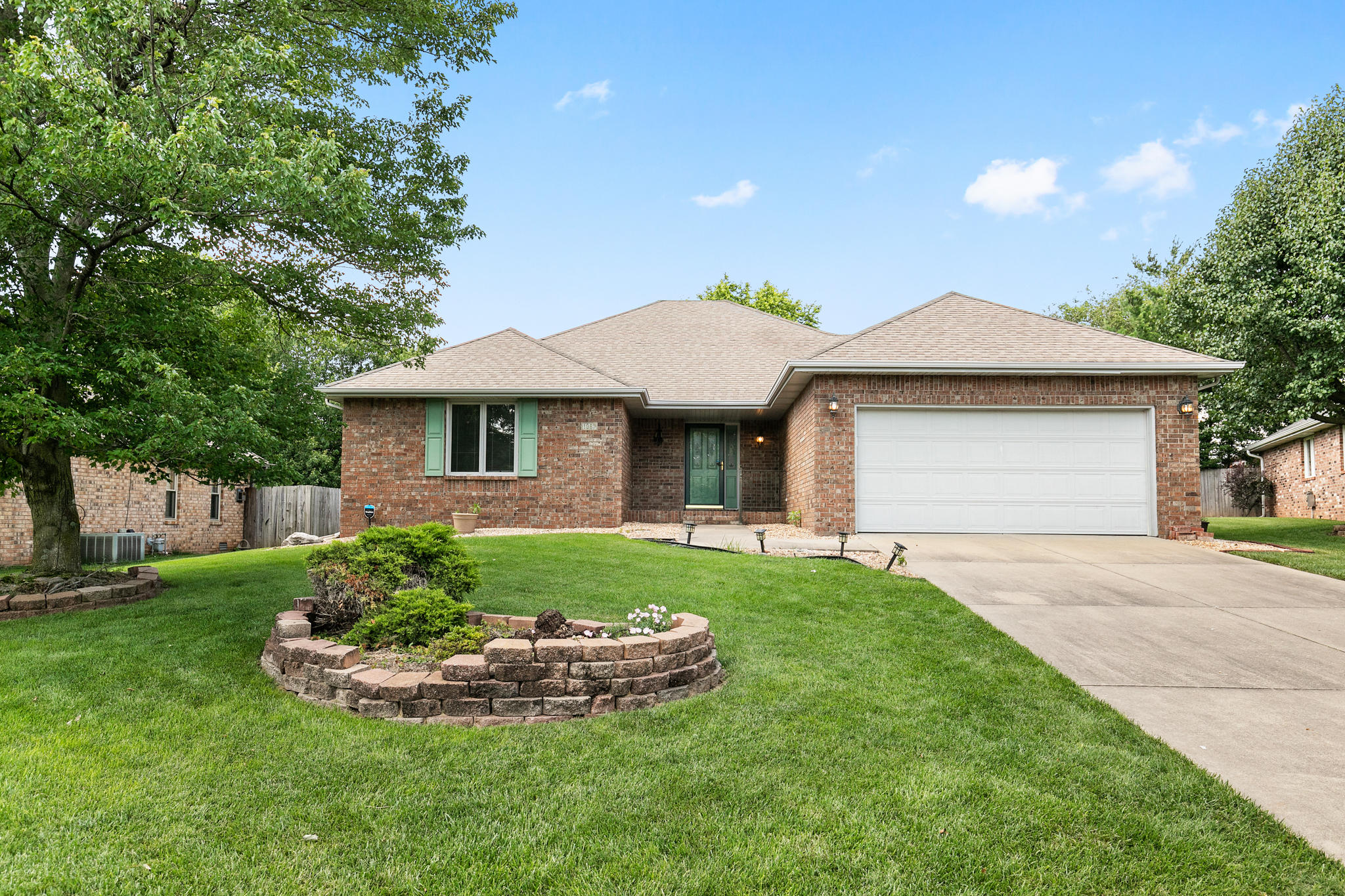 1087 East Pendleton Place Springfield, MO 65810 - Photo 1 of 1 RE_1087 Pendleton-1