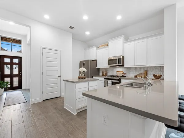 $3,000 | 24543 Songlark Bend Drive, Tomball, TX 77375