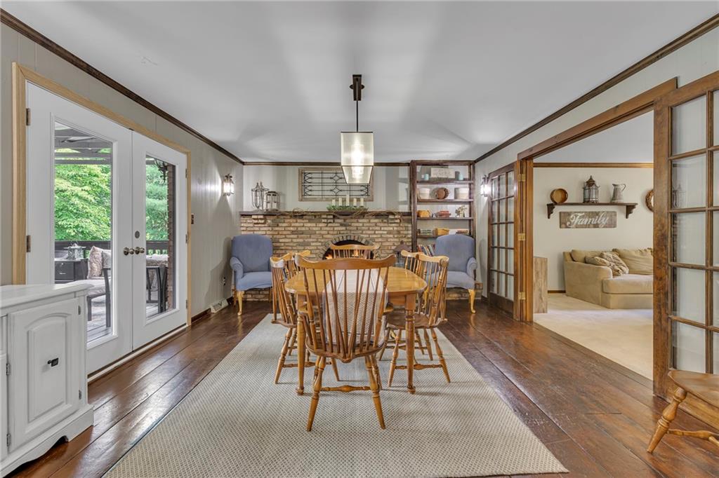 960 Edgewood Road Beaver Falls, PA 15010 - Photo 6 of 50 Dining Room