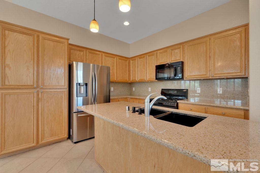 10558 French Meadows Way Reno, NV 89521 - Photo 9 of 37 Photo 9