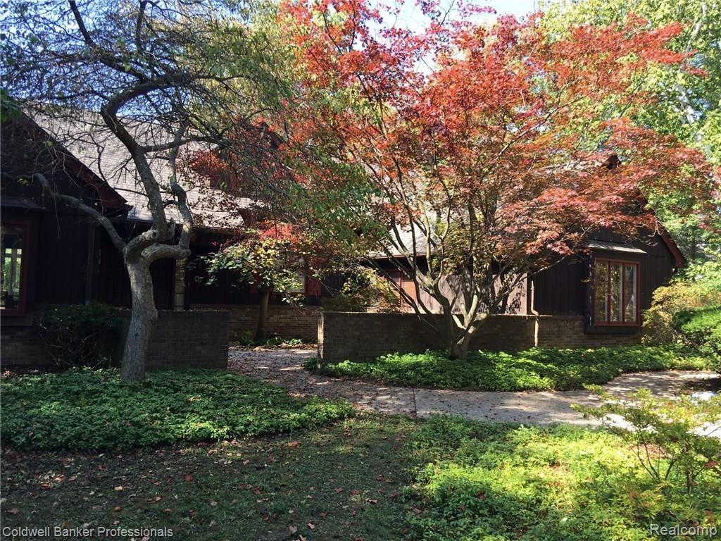31175 Lahser Road Beverly Hills, MI 48025 - Photo 4 of 21