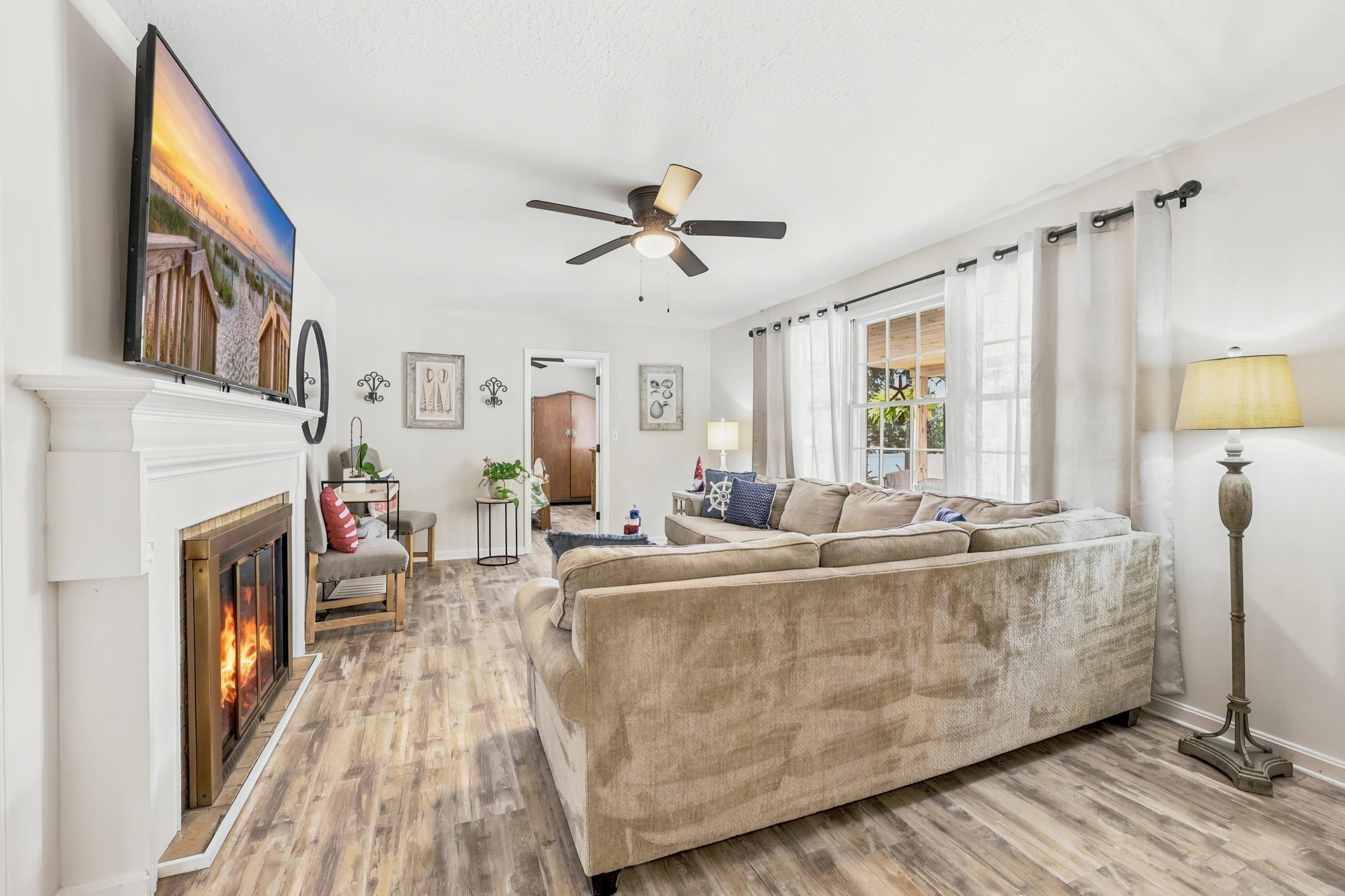 230 County Rd S-22-656 Murrells Inlet, SC 29576 - Photo 9 of 72