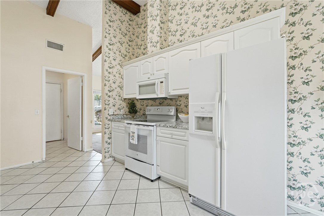 17 Cuttysark Road Savannah, GA 31410 - Photo 14 of 31