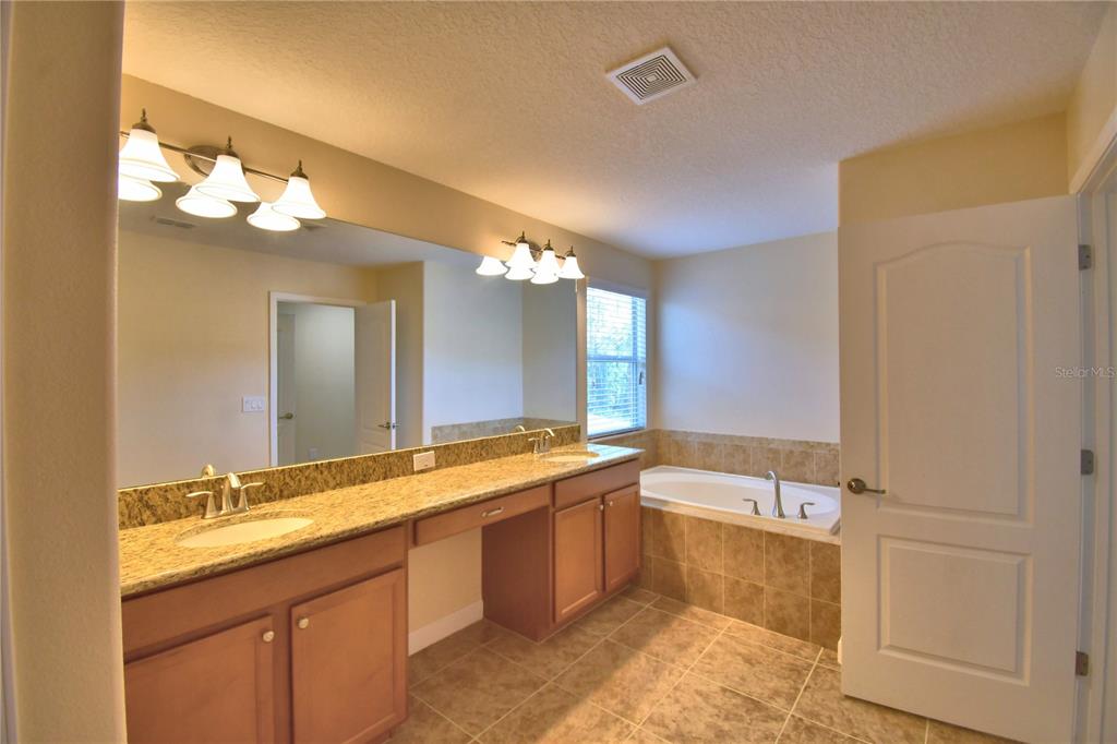 8958 Sugar Palm Road Kissimmee, FL 34747 - Photo 51 of 63 Gallery Image 51