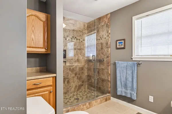 $575,000 | 1020 Eastridge Drive, Byrdstown, TN 38549