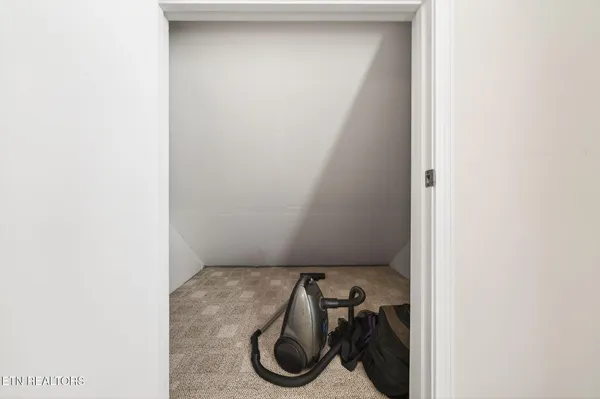 $575,000 | 1020 Eastridge Drive, Byrdstown, TN 38549