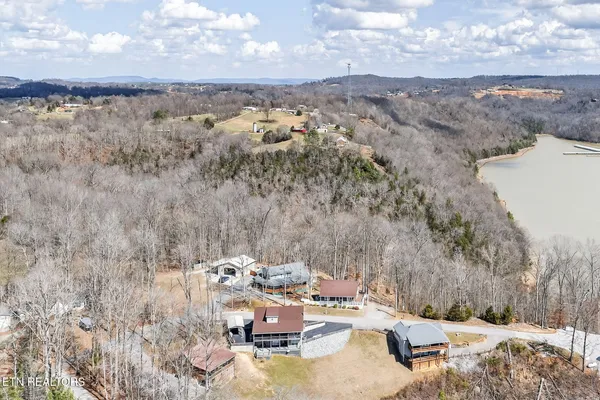 $575,000 | 1020 Eastridge Drive, Byrdstown, TN 38549