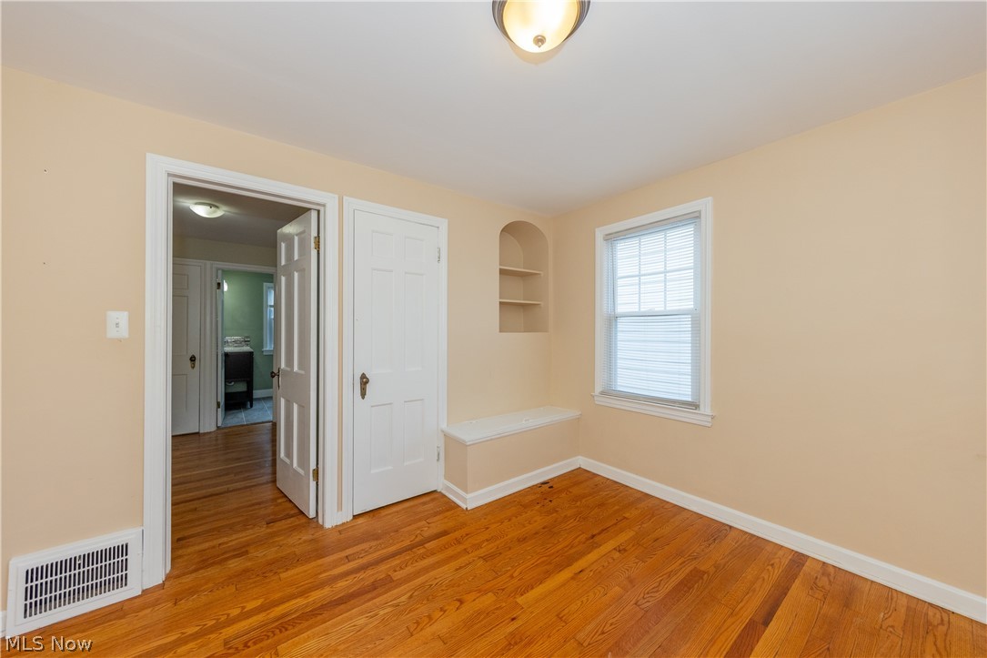 1908 Staunton Road Cleveland, OH 44118 - Photo 16 of 35 Gallery Image 16