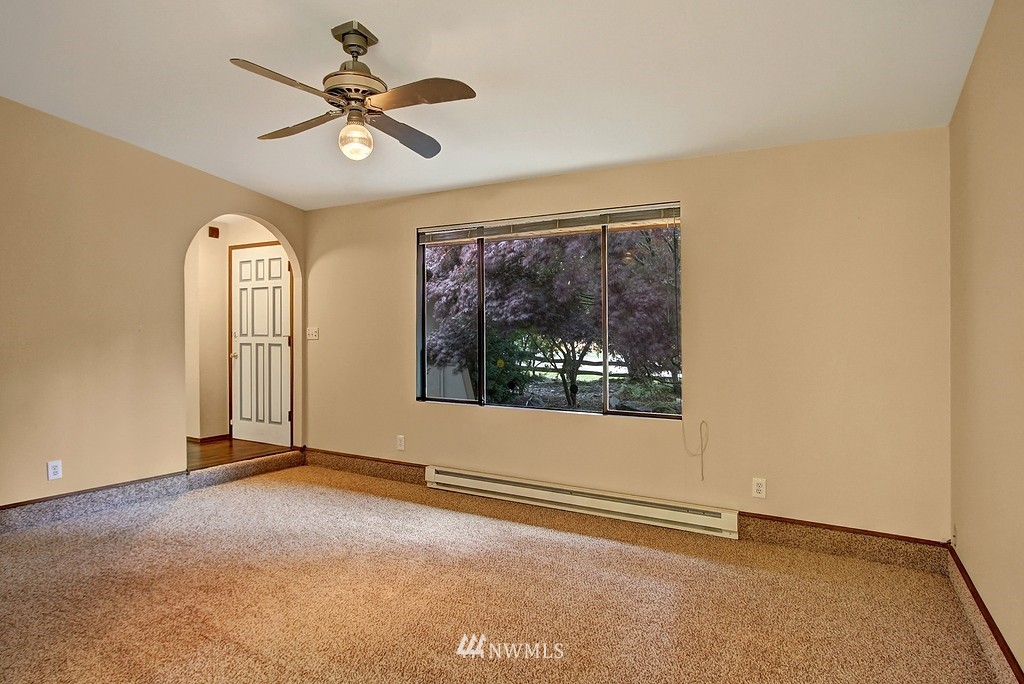 2810 Gibson Road Everett, WA 98204 - Photo 11 of 15