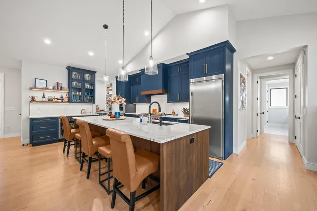 $1,799,000 | 2815 Washington Avenue, St. Joseph, MI 49085