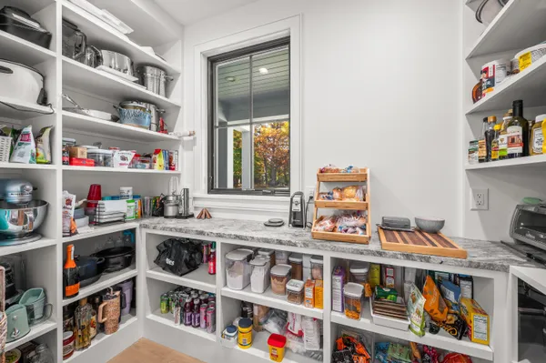 $1,799,000 | 2815 Washington Avenue, St. Joseph, MI 49085