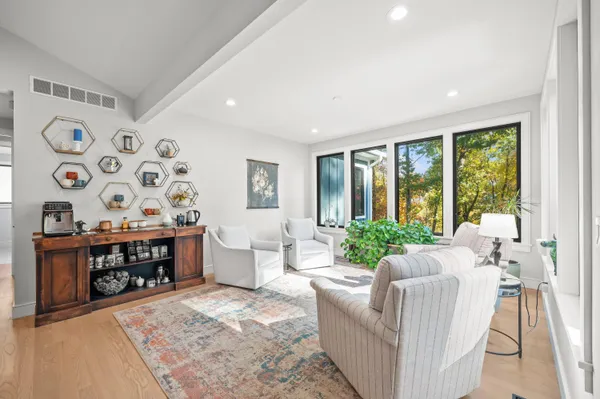 $1,799,000 | 2815 Washington Avenue, St. Joseph, MI 49085