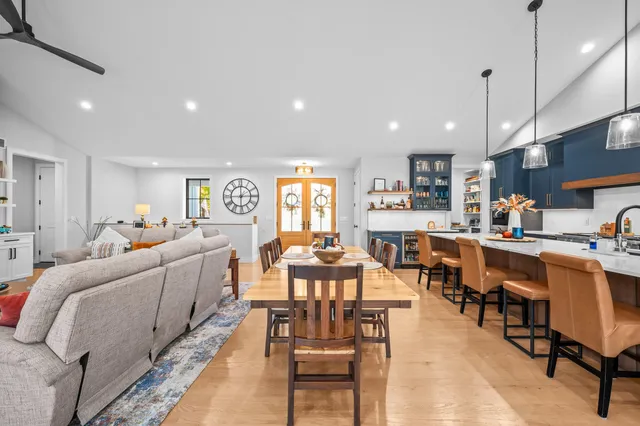 $1,799,000 | 2815 Washington Avenue, St. Joseph, MI 49085