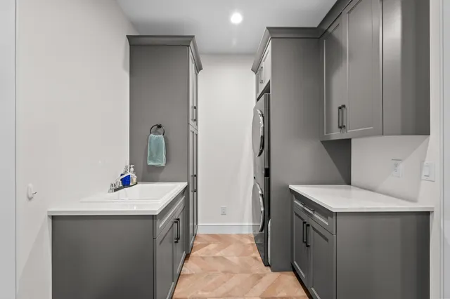 $1,799,000 | 2815 Washington Avenue, St. Joseph, MI 49085