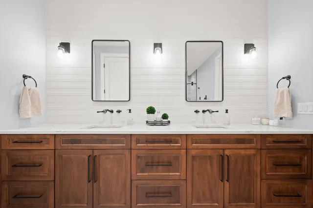 $1,799,000 | 2815 Washington Avenue, St. Joseph, MI 49085