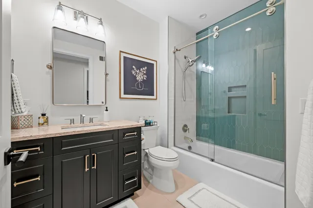 $1,799,000 | 2815 Washington Avenue, St. Joseph, MI 49085