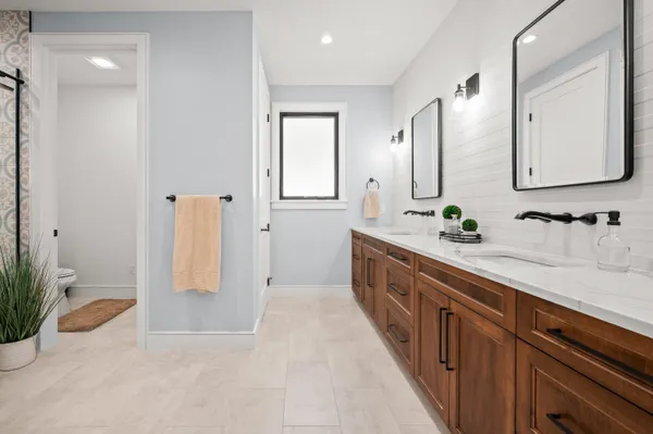 $1,799,000 | 2815 Washington Avenue, St. Joseph, MI 49085