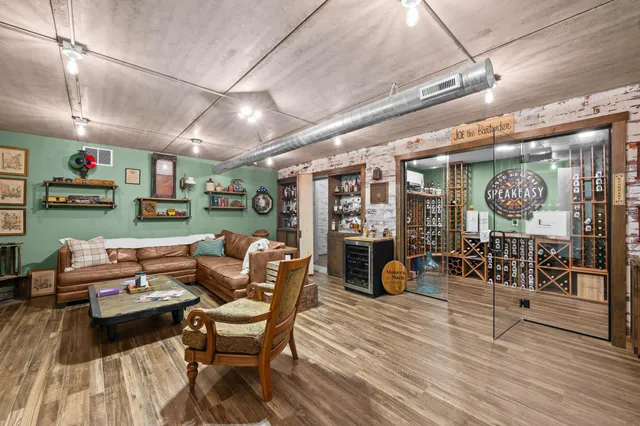 $1,799,000 | 2815 Washington Avenue, St. Joseph, MI 49085