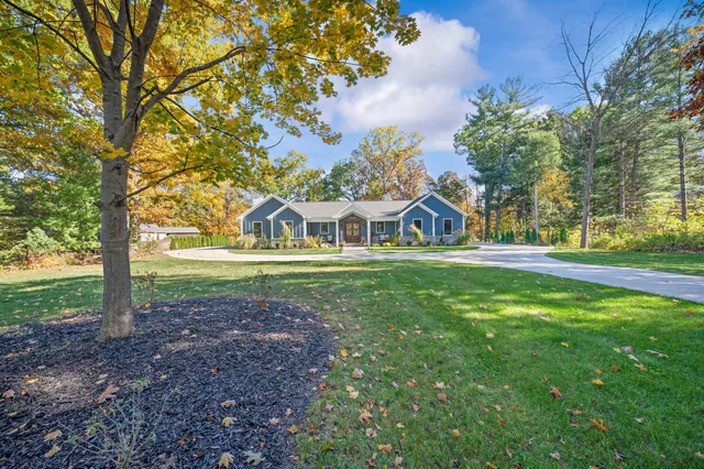 $1,799,000 | 2815 Washington Avenue, St. Joseph, MI 49085