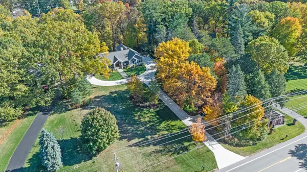 $1,799,000 | 2815 Washington Avenue, St. Joseph, MI 49085