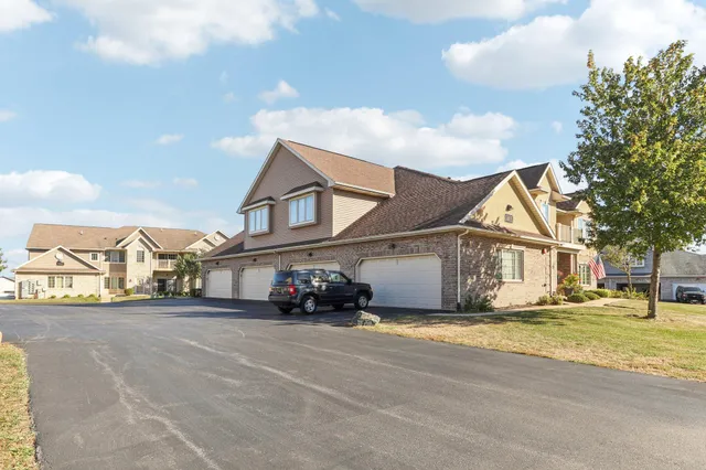 $310,000 | 3305 55th Court, Kenosha, WI 53144