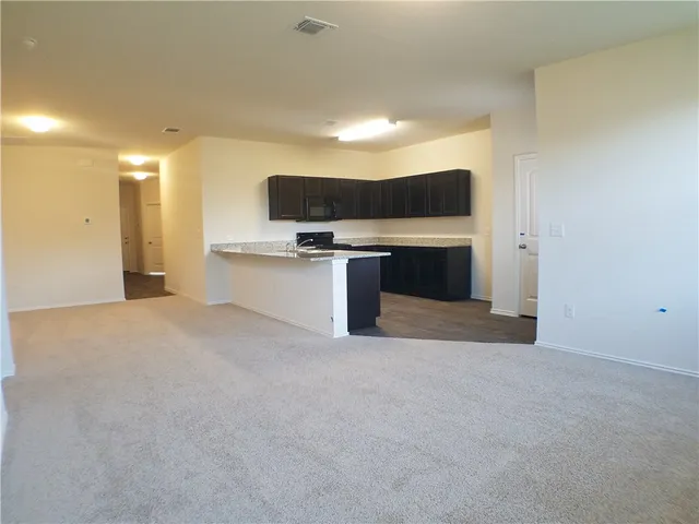 $1,775 | 15016 Harkness Pass, Austin, TX 78725