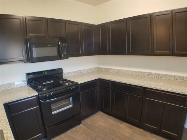 $1,775 | 15016 Harkness Pass, Austin, TX 78725
