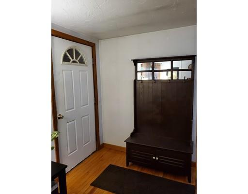 1 Ladybank Road Worcester, MA 01606 - Photo 4 of 29 Gallery Image 4