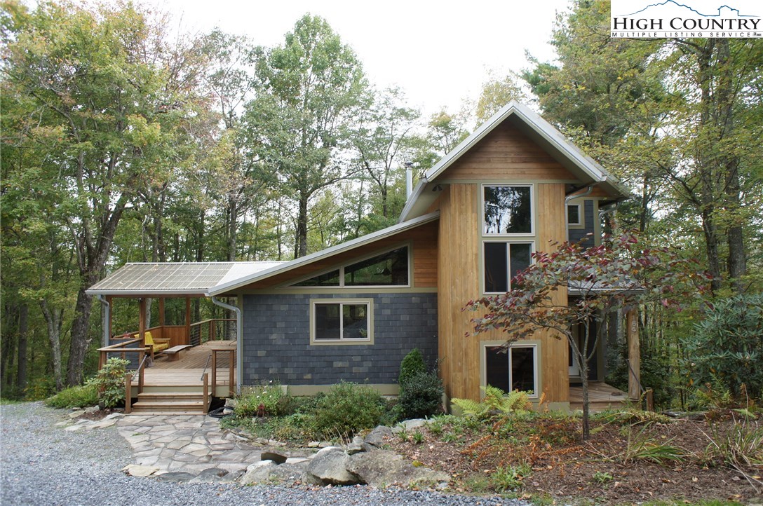 164 Red Rhododendron Road Boone, NC 28607 - Photo 6 of 44 Gallery Image 6