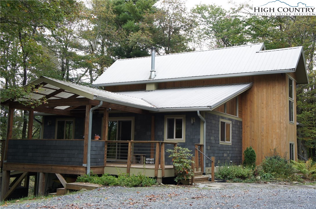 164 Red Rhododendron Road Boone, NC 28607 - Photo 7 of 44 Gallery Image 7