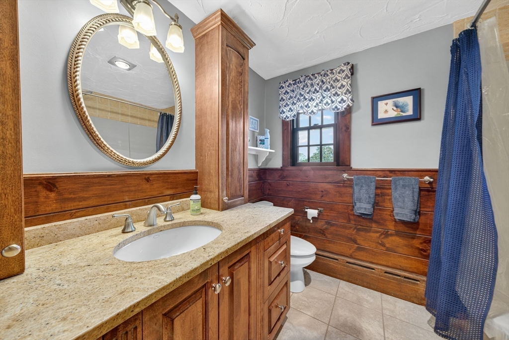 7 Hamlin Street Acushnet, MA 02743 - Photo 28 of 42