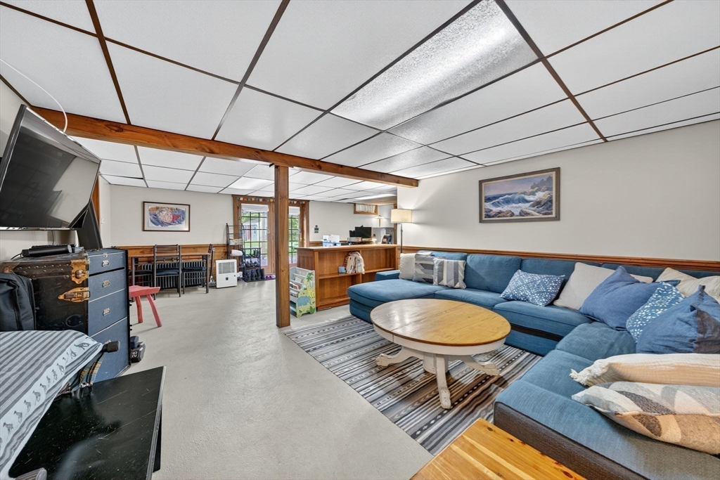 7 Hamlin Street Acushnet, MA 02743 - Photo 33 of 42