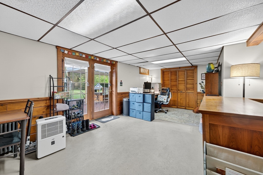 7 Hamlin Street Acushnet, MA 02743 - Photo 34 of 42