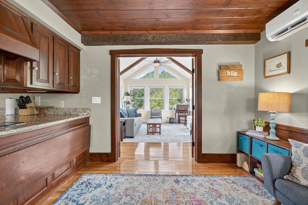 7 Hamlin Street Acushnet, MA 02743 - Photo 6 of 42