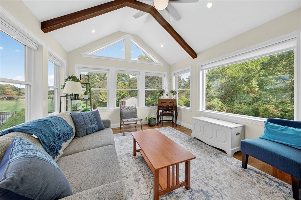 7 Hamlin Street Acushnet, MA 02743 - Photo 8 of 42