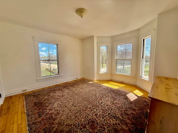 $2,400 | 30 Sargents Avenue, Unit C, Nashua, NH 03064