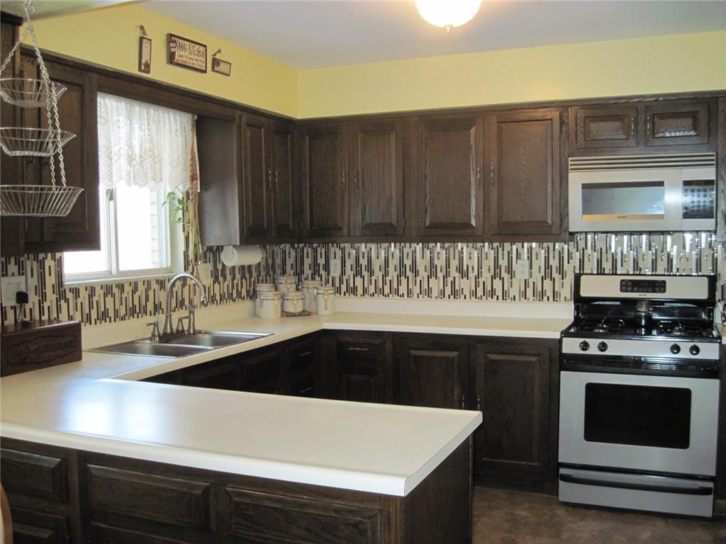 309 Beech Road Butler, PA 16001 - Photo 3 of 15 Kitchen