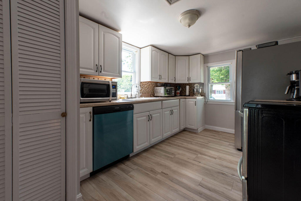 170 Hinckley Road Hyannis, MA 02601 - Photo 15 of 19 DSC_1983-HDR