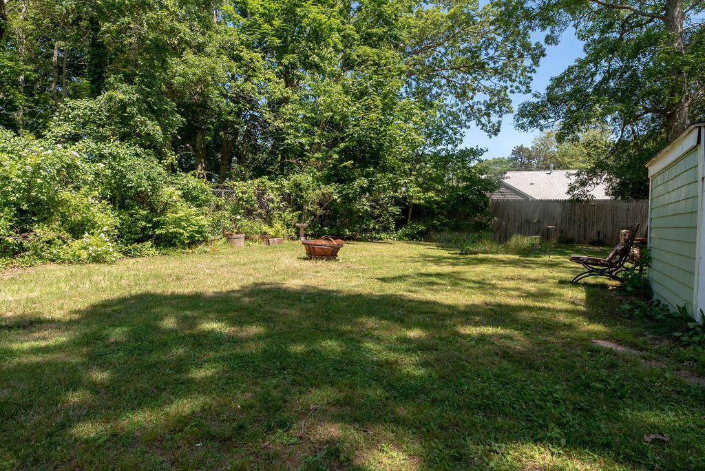170 Hinckley Road Hyannis, MA 02601 - Photo 5 of 19 DSC_1947-HDR