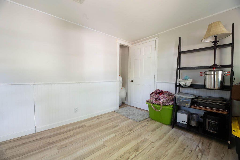 170 Hinckley Road Hyannis, MA 02601 - Photo 9 of 19 DSC_1961