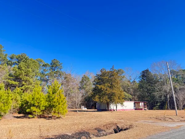 $50,000 | 6080 State Rd S-15-42, Islandton, SC 29929